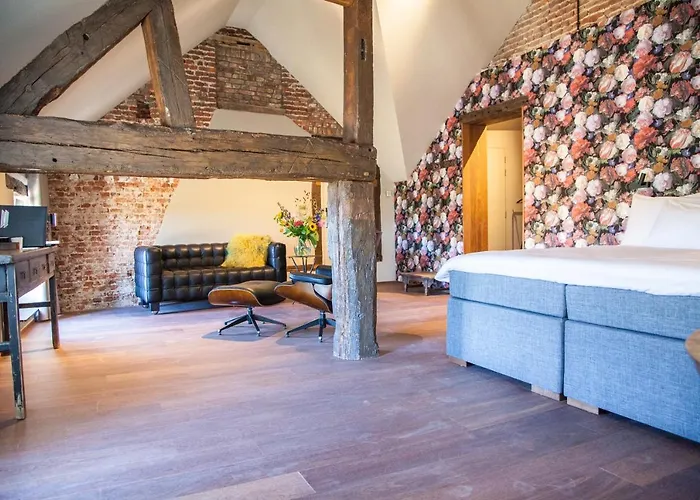 Hoeve Beusdalshof Отель *